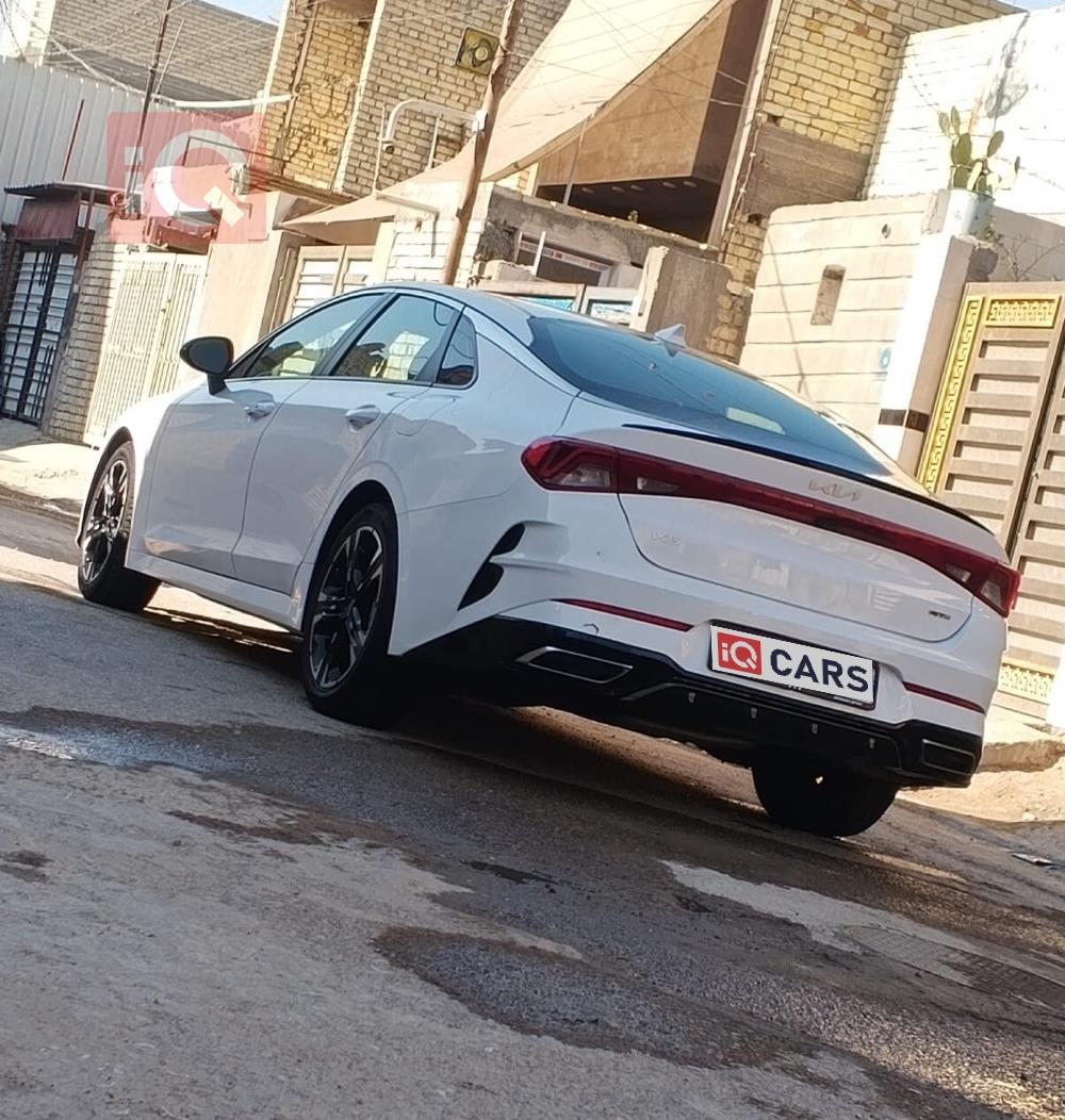 كيا K5
